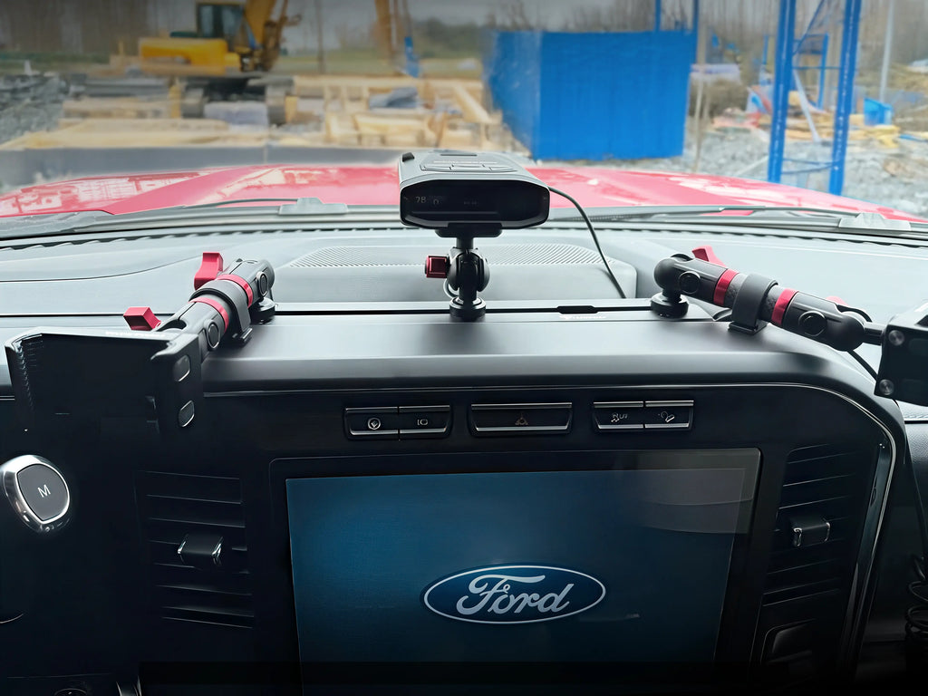 TRAXX™ - Slim Track Dash Bracket With 20LITE Phone & Tablet Mounts | 2023-2026 Ford Super Duty (F-250 Through F-600)