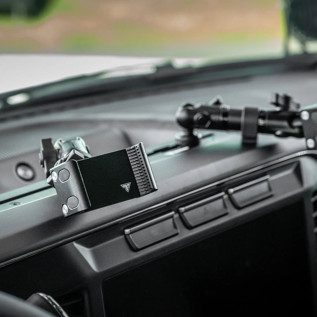 TRAXX™ - Slim Track Dash Bracket With Dual 20LITE Phone Mounts | 2023-2026 Ford Super Duty (F-250 Through F-600)