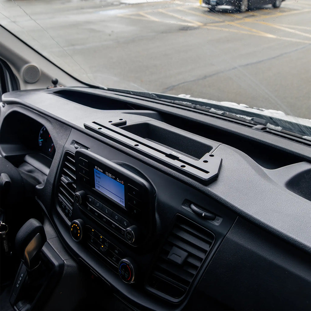 TRAXX™ - Slim Track Dash Bracket With MagSafe Phone Mount | 2020+ Ford Transit (Not Compatible With Transit Connect)