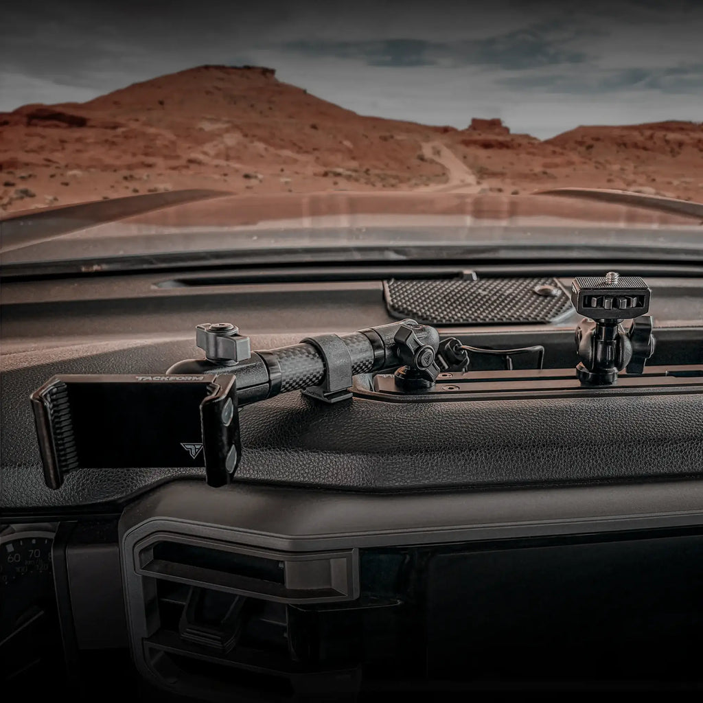 TRAXX™ - Slim Track Dash Bracket With 20LITE Phone Mount | 2022+ Toyota Tundra & 2023+ Toyota Sequoia