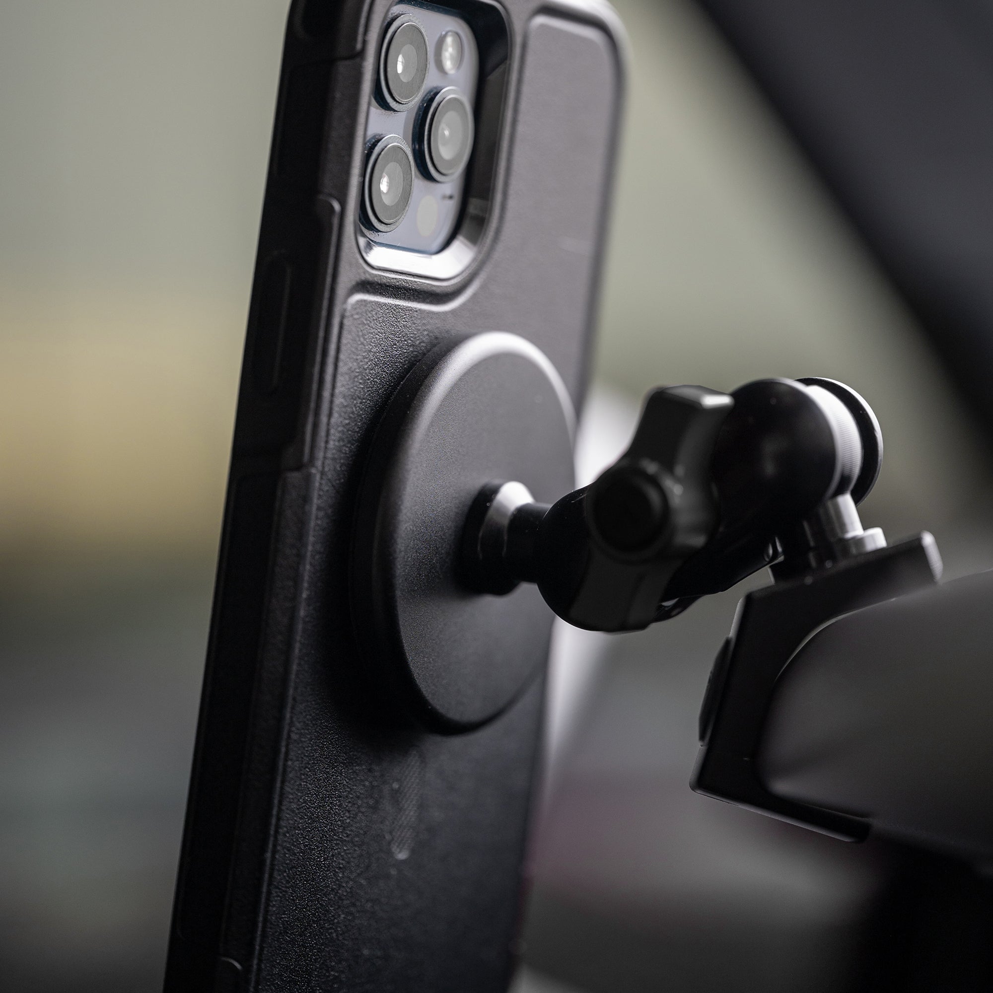 LINK™ MagSafe Phone Mount With Top Dash Clip | 2" Arm | 2021-2026 Ford Bronco | 6th Generation | (NOT FOR LEATHERETTE STITCHED DASH)