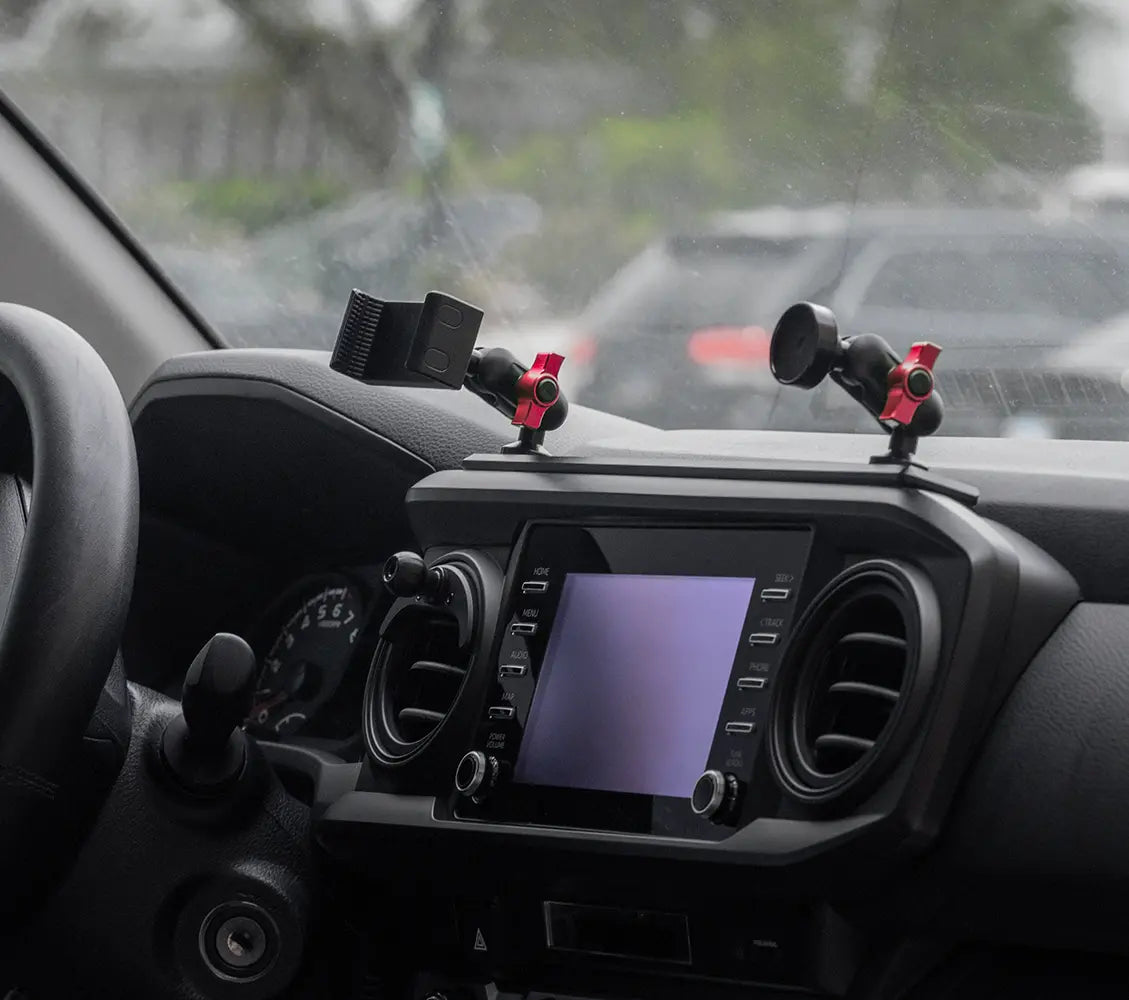 TRAXX™ - Slim Track Dash Bracket With 20LITE Phone & CB Microphone Mounts | 2016 - 2023 Toyota Tacoma