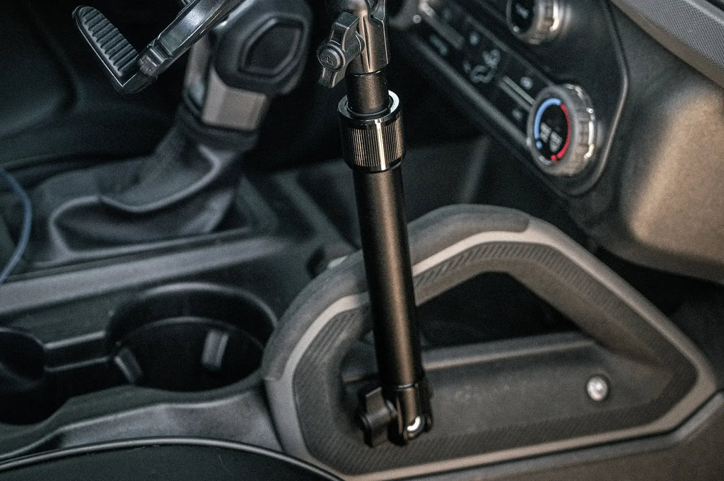 LINK™ Qi2.2/MagSafe Charging and Cooling Phone Mount | Accessory Ready Dash and Grab Handle Compatible | 2021+ Ford Bronco | 7.5"-9.25" Telescoping Arm