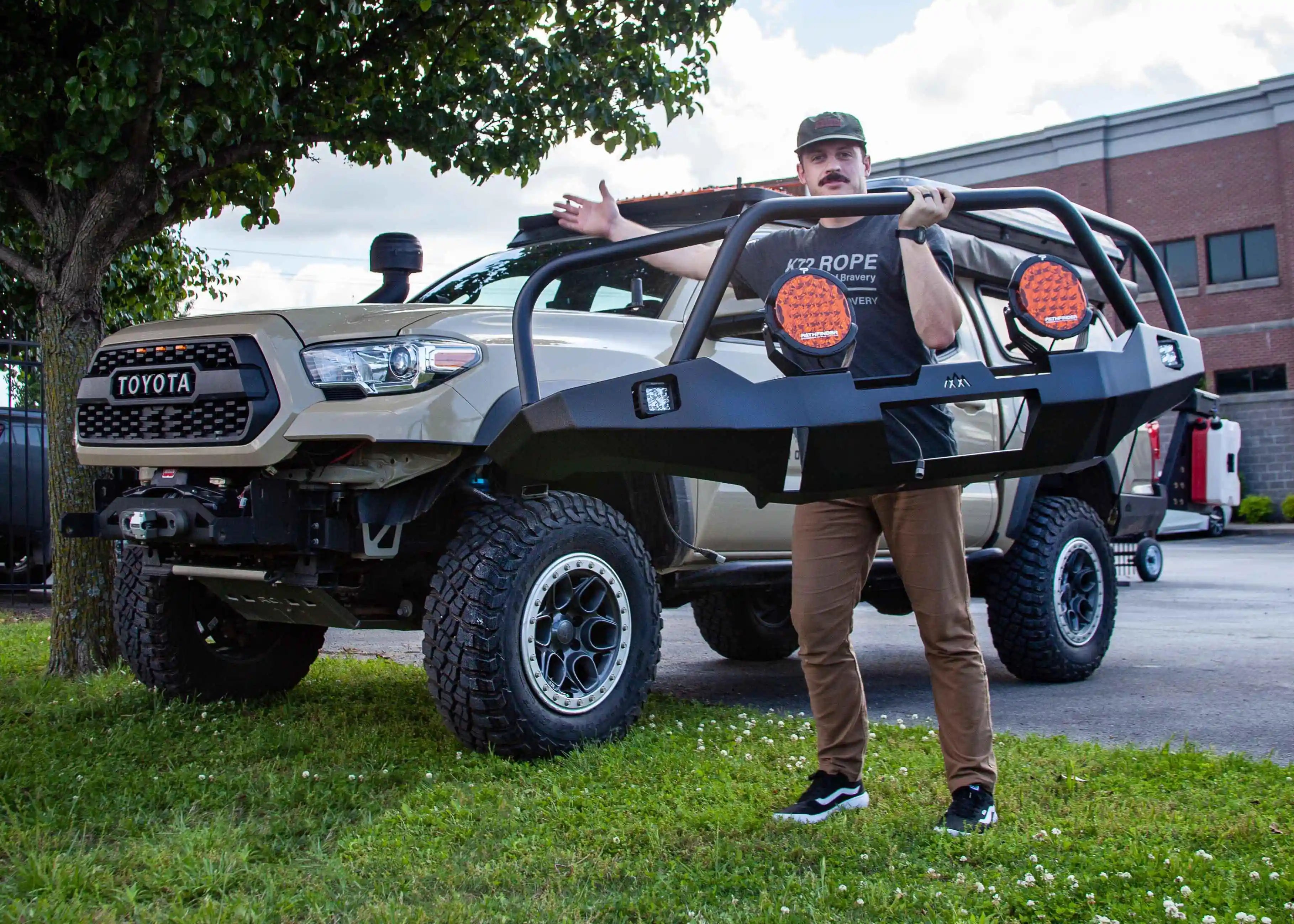 Hi-Lite Overland Toyota Tacoma Front Bumper 3rd Gen (2016-2023) [Bull Bar]